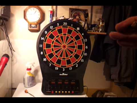Arachnid Cricket Pro 650 Dart Board - YouTube
