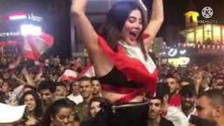 شاهد # انجي خوري تظهر بدون ملابس