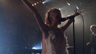 AURORA // Running With the Wolves (Live @ Paris) 24.10.16
