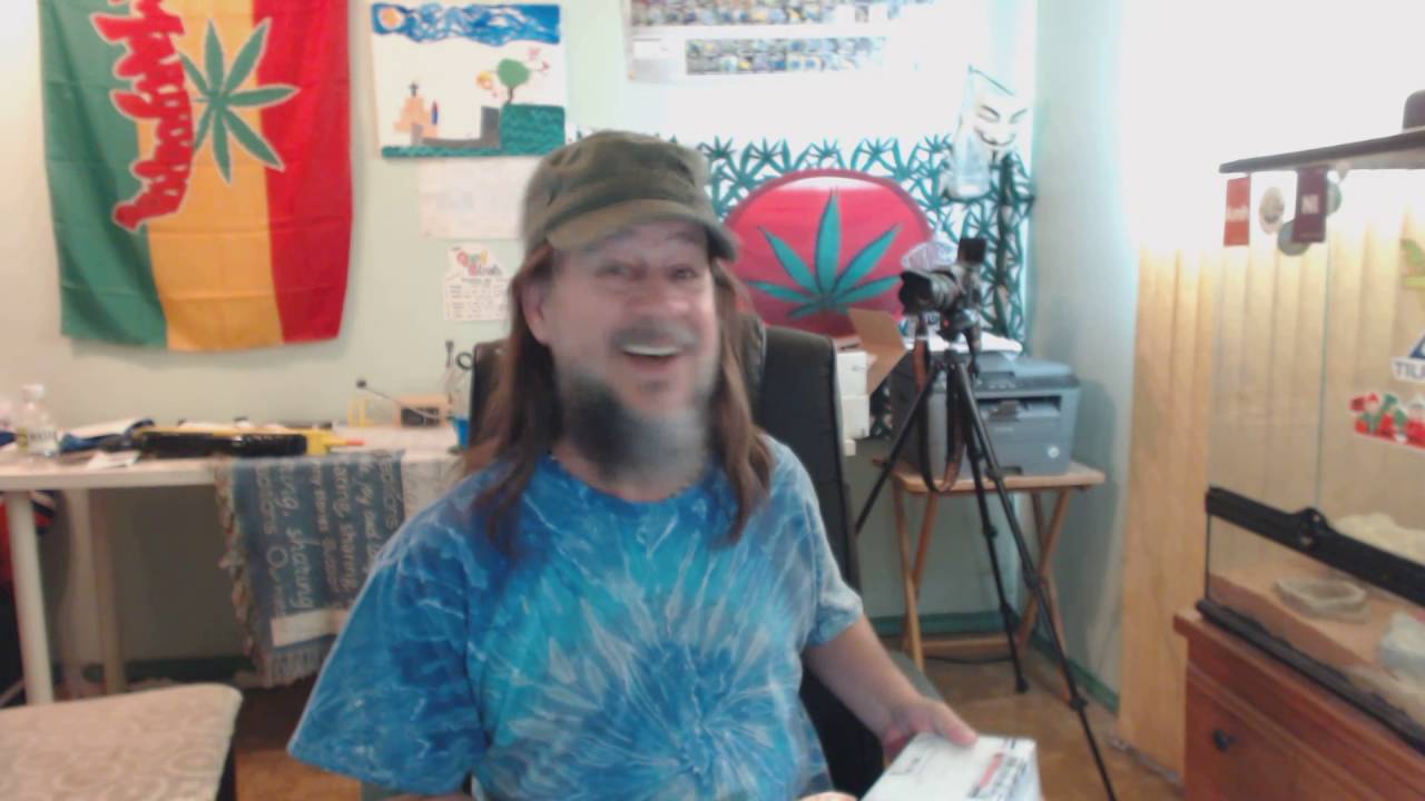 Unboxing a delivery of products to be reviewed - MMJ THC