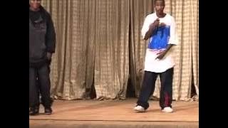 1ST AUDITIONS FOR CHRIS BROWN SHOWTIME AT THE APOLLO TALENT SHOW ( PROVIDENCE RI  2005)