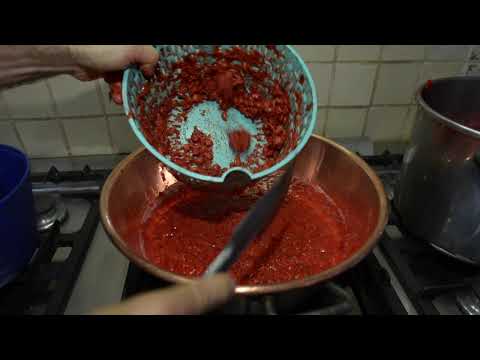 Vidéo: Comment Faire Une Sauce Tkemali Classique à La Maison Pour L'hiver: Recettes De Prunes Et Prunes Cerises + Photos Et Vidéos