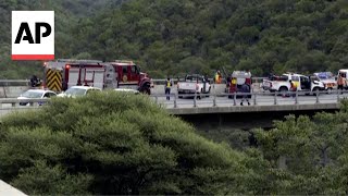 Bus plunges off bridge in South Africa, killing 45 people by Associated Press 34,247 views 6 hours ago 39 seconds