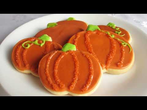 Halloween Recipe Pumpkin Sugar Cookies-11-08-2015