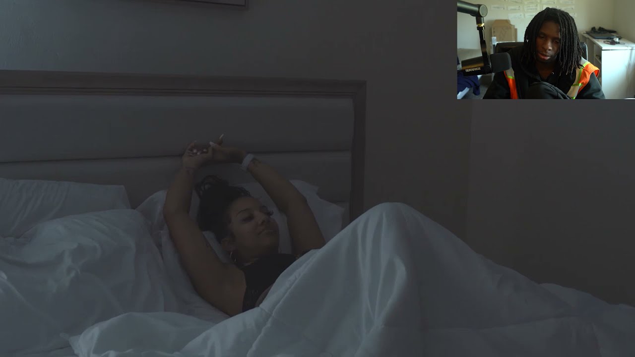 THIS MOVIE WAS PRODUCED BY JERKMATE (FULL REACTION ON PATREON)(she's washing)