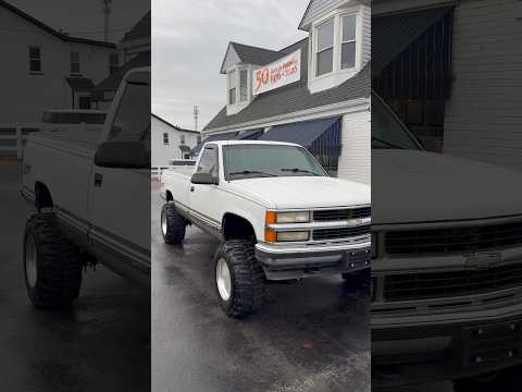 Brown rust rain anyone ? What is this crazy stuff that fell from the sky last night / this morning