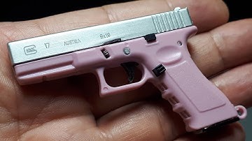 Nep? 1/3 Glock G17 van Yingtu mini metalen sleutelhanger model speelgoedpistool 1:3