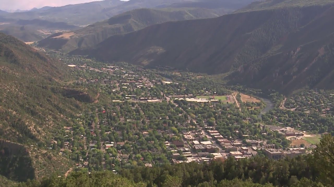Glenwood Springs works to balance growth with eye on history, small