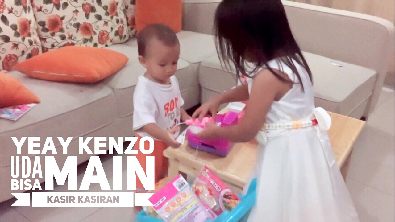 Zara ajari Kenzo bermain Mesin Kasir  Kasiran  Mainan  Anak  