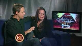 Famous Entertainment Tonight: Interview with Holly Marie Combs & Chad Lowe Wealth