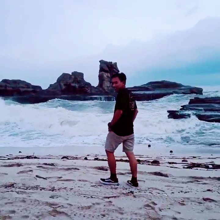 sunmori pantai klayar PACITAN