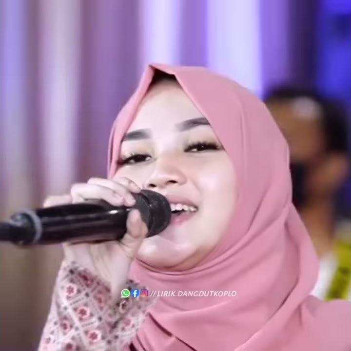 ARLIDA PUTRI//LIRIK LATHI DANGDUT KAMPUNG
