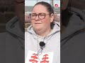 Här tar lärarna tiden på elevernas toalettbesök