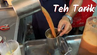Download lagu This Muslim Man Shows How to Make Teh Tarik and Yogurt - Thai Street Food