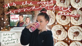GETTING READY FOR THE HOLIDAYS | shopping & decorating, baking cookies, my Christmas wishlist (2021) thumbnail