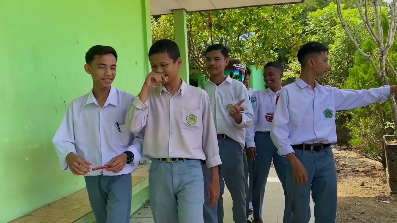 SHORT MOVIE 11 AGAMA 1 project PELAJARAN BAHASA INGGRIS MAN 2 TABALONG