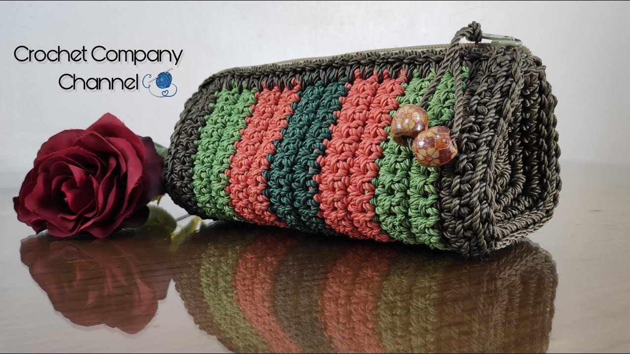 مقلمه مدرسيه كروشيه _ Crochet pencil case