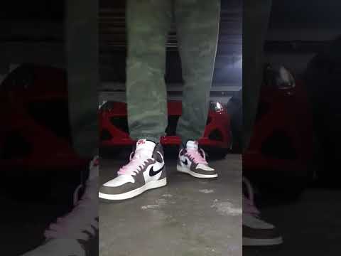 travis scott ones with pink laces