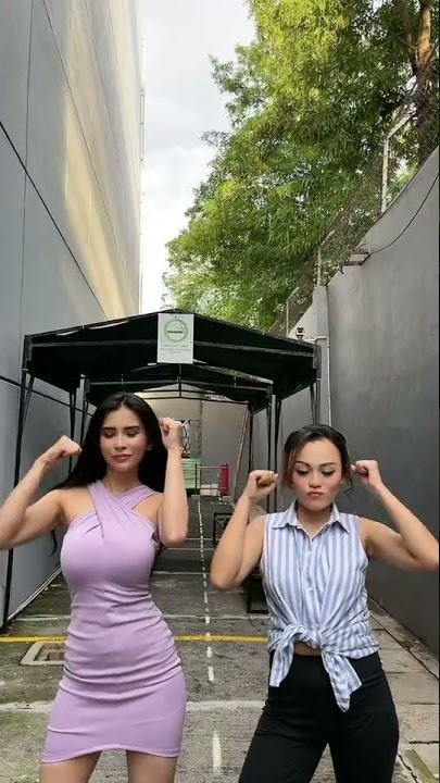 tiktok maria vania, goyang hot 🤤🙈