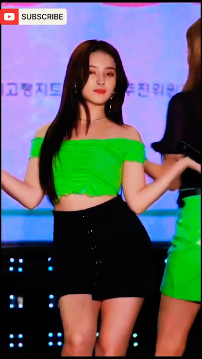nancy momoland camera focus #nancy #kpop #bts #shorts #shortvideo #youtubeshorts #nancydance