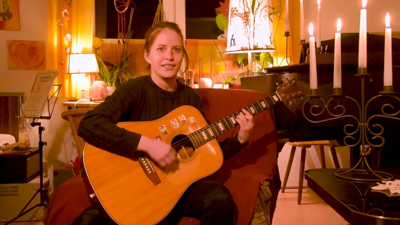 Cynthia Nickschas -  In Reihe Bleiben @Gegen die Stille Homesession Festival