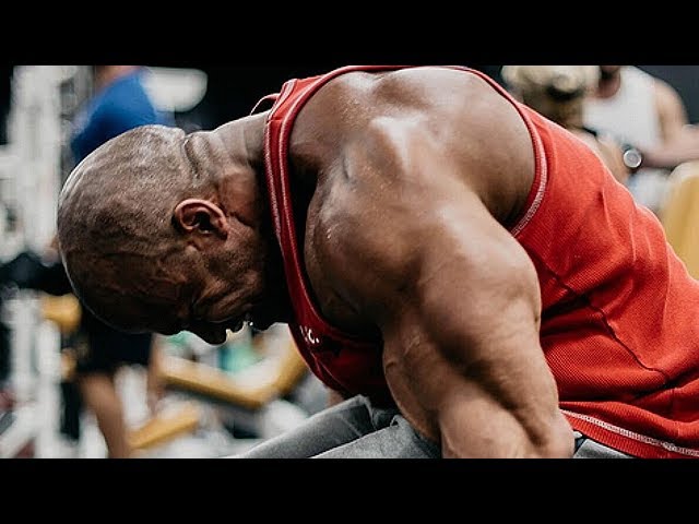 HEAVY WEIGHTS - FOR REPS - BUILD SOME MUSCLE - HARDCORE GYM MOTIVATION 