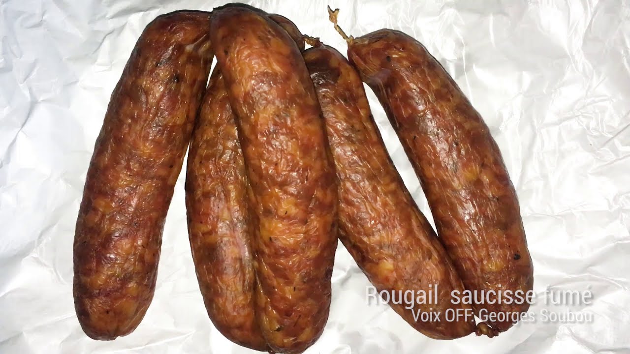 Rougail saucisses fumées : Une explosion de saveurs réunionnaises
