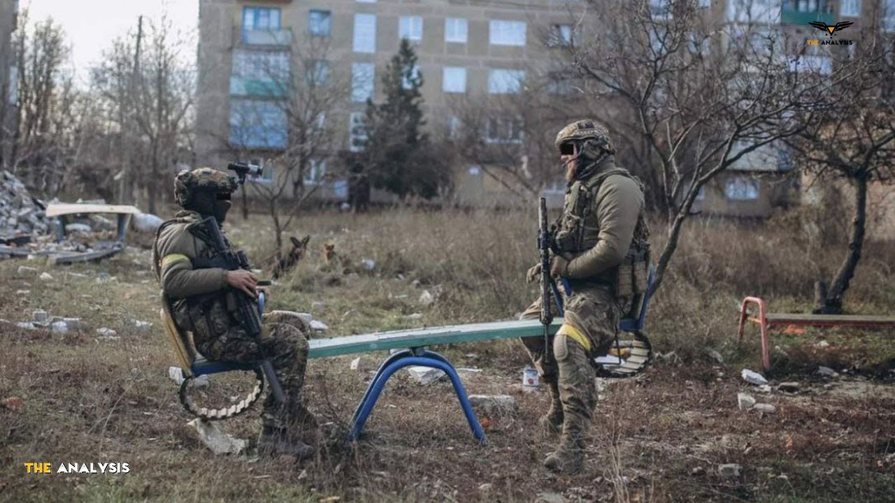 Horrible footage! Elite Ukrainian destroy dozens Russian soldiers in battle capture city of Bakhmut