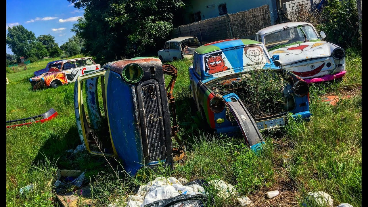 Roncsok 35. - Trabant-temető