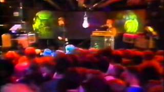 Yazoo - 02 In My Room  (Live on The Tube)