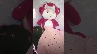 Highlight moments from a beautiful streamer Do girls really like sleeping naked Wake up bestie