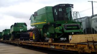 BNSF 5046 Leads John Deere Combine Train