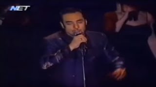 Notis Sfakianakis-Λυγαριά μου γλυκειά (Live Ιερά οδός 1999-2000)