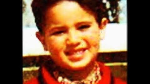 قراءة أيوب الفرجي من أواخر سورة النبأ | سنة: 2001 بمدينة القصر الكبير.