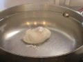 How to poach an egg