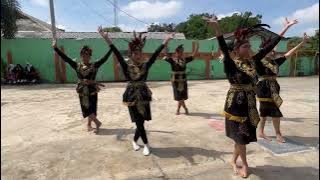 dayak flying high. side by hp