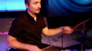 Vedat Sakman _ Yüreğim Var Resimi