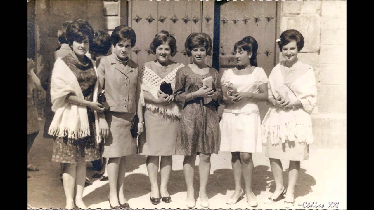Primer pase fotográfico Códice XXI en Albelda de Iregua 14:00 música Ocarina.