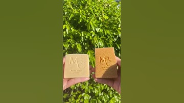 Handmade Turmeric Soap Two Different Ways #naturalskincare #smallbusiness #soapmaking #handmadesoap