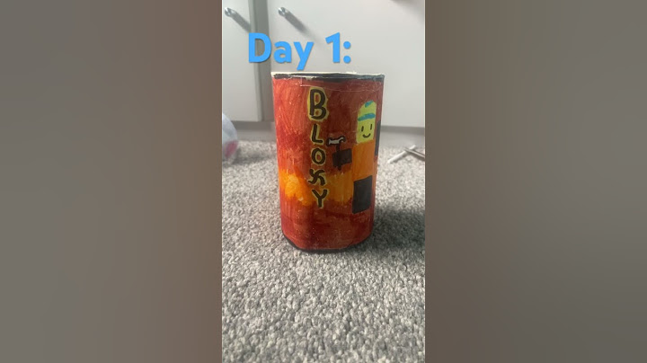 Making Roblox item irl day 1: bloxy cola #roblox