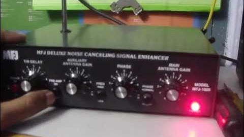 Shortwave Listening - MFJ 1026 Noise canceler cum signal enhancer in operation