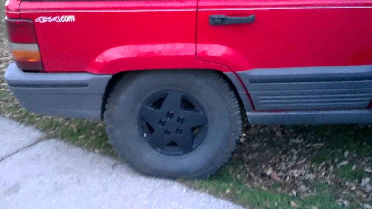 Jeep fully flexed Iron Rock lift kit. - YouTube