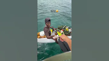 فكرة دكية كيبيع وسط لبحر 