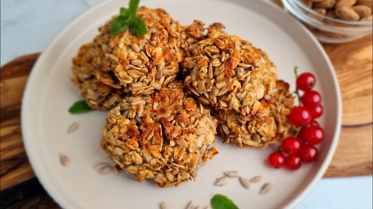 Полезные котлеты из яблок и овсянки без сахара и муки — сытный десерт за 10 минут!