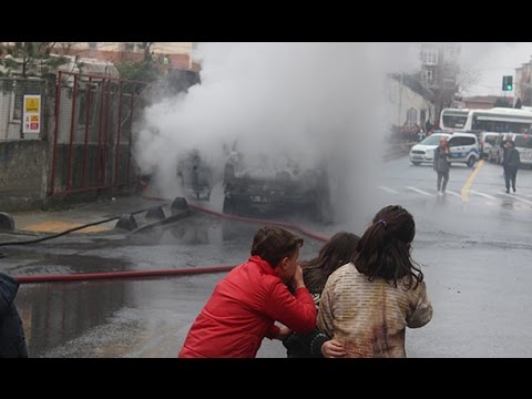 Bindikleri Okul Servisinin Yanmasını Korku Dolu Gözlerle Izlediler