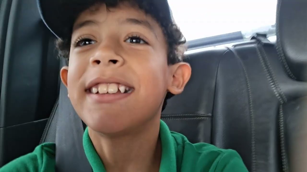 Saga 1 compra dos materiais escolares do Estêvão e Eloá