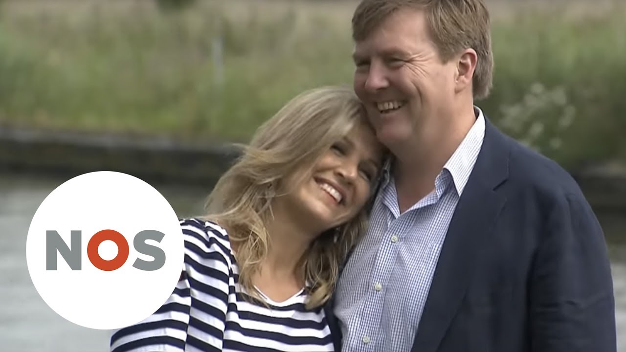 KONINGSHUIS: De koninklijke familie poseert voor de zomerse fotosessie
