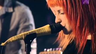 Paramore - CrushCrushCrush (Live on MTV's The Lair)