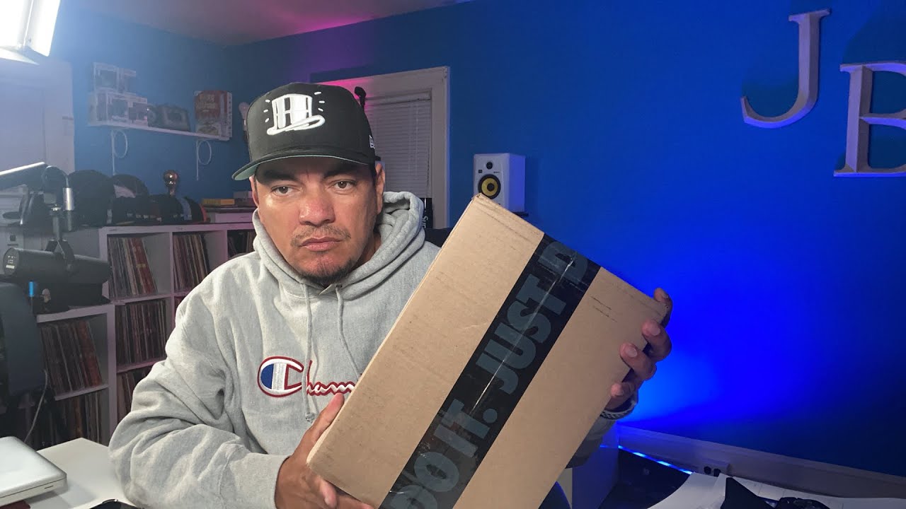 4 UNBOXINGS!!! AIRMAX SUPREME & Jordan 1 Retro Hyper Royal Smoke