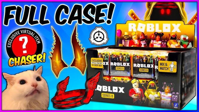 Roblox Series 12 Arsenal: Scarecrow w/ Caterpillar Backpack